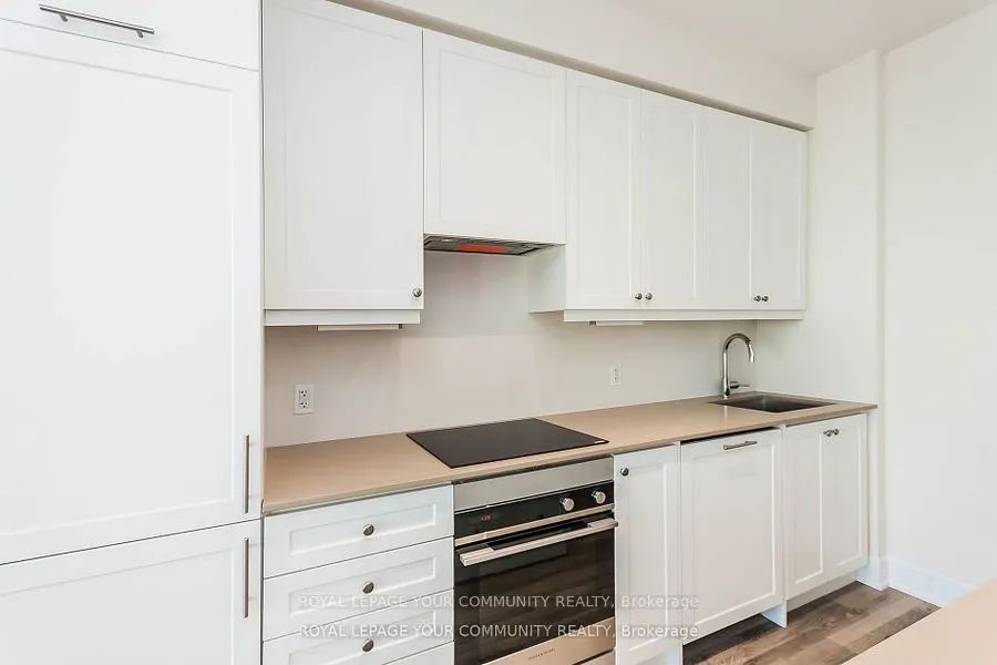 9075 Jane Street, #1605