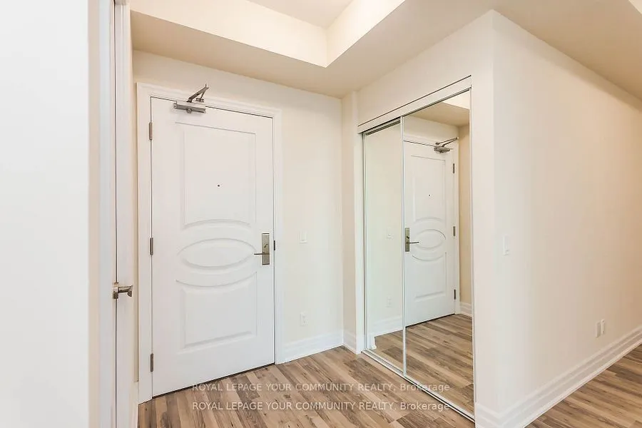 9075 Jane Street, #1605
