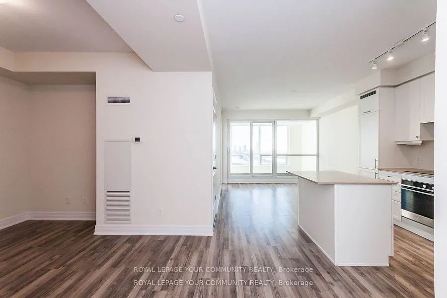 9075 Jane Street, #1605
