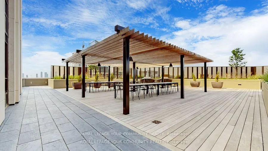 9075 Jane Street, #1605