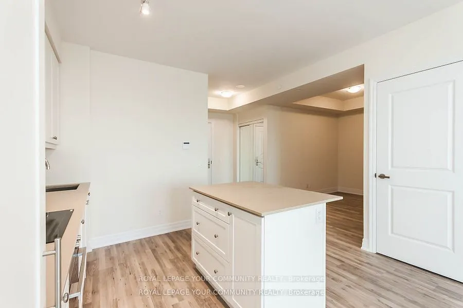 9075 Jane Street, #1605