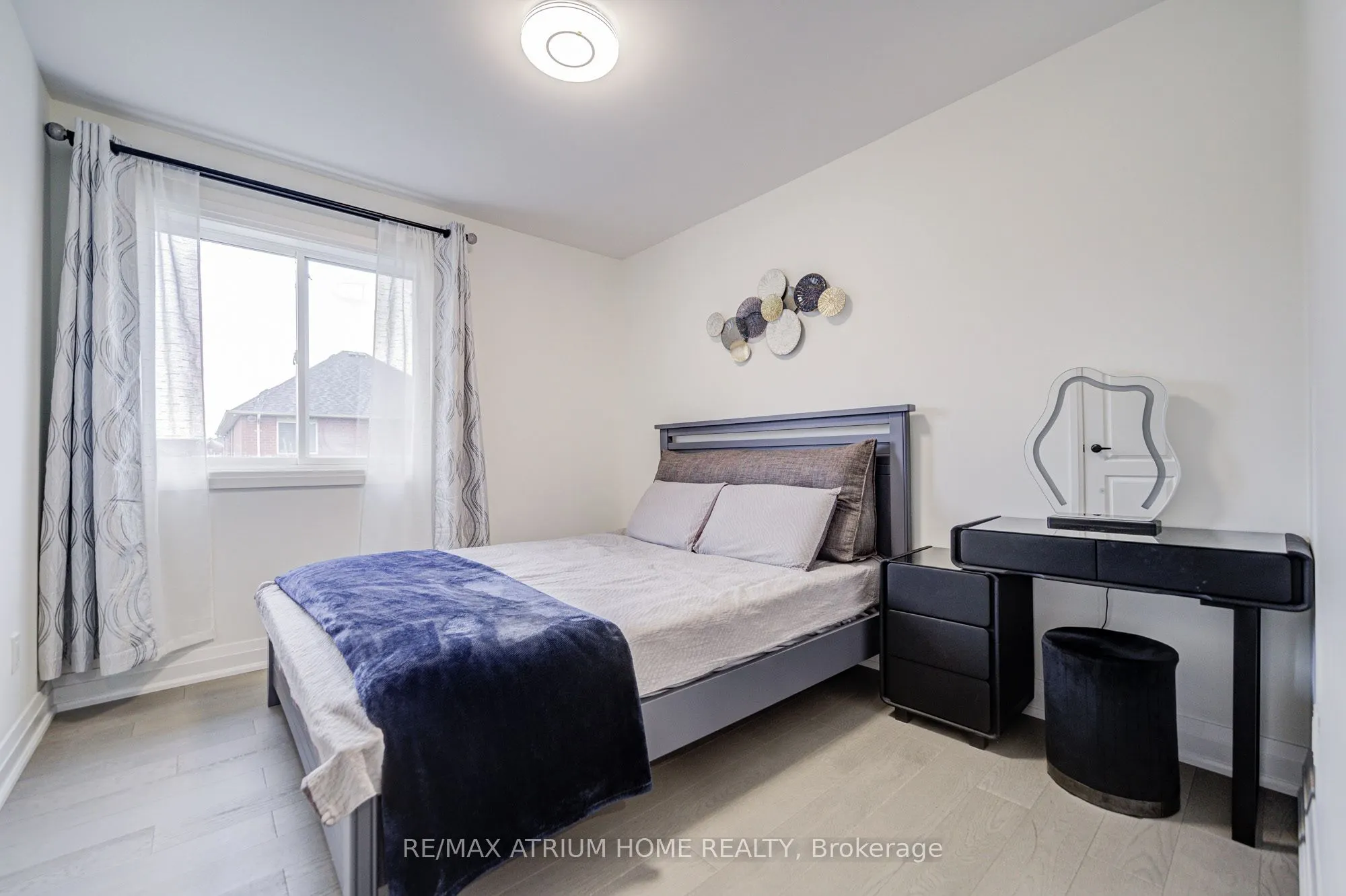 37 Landsdown Crescent