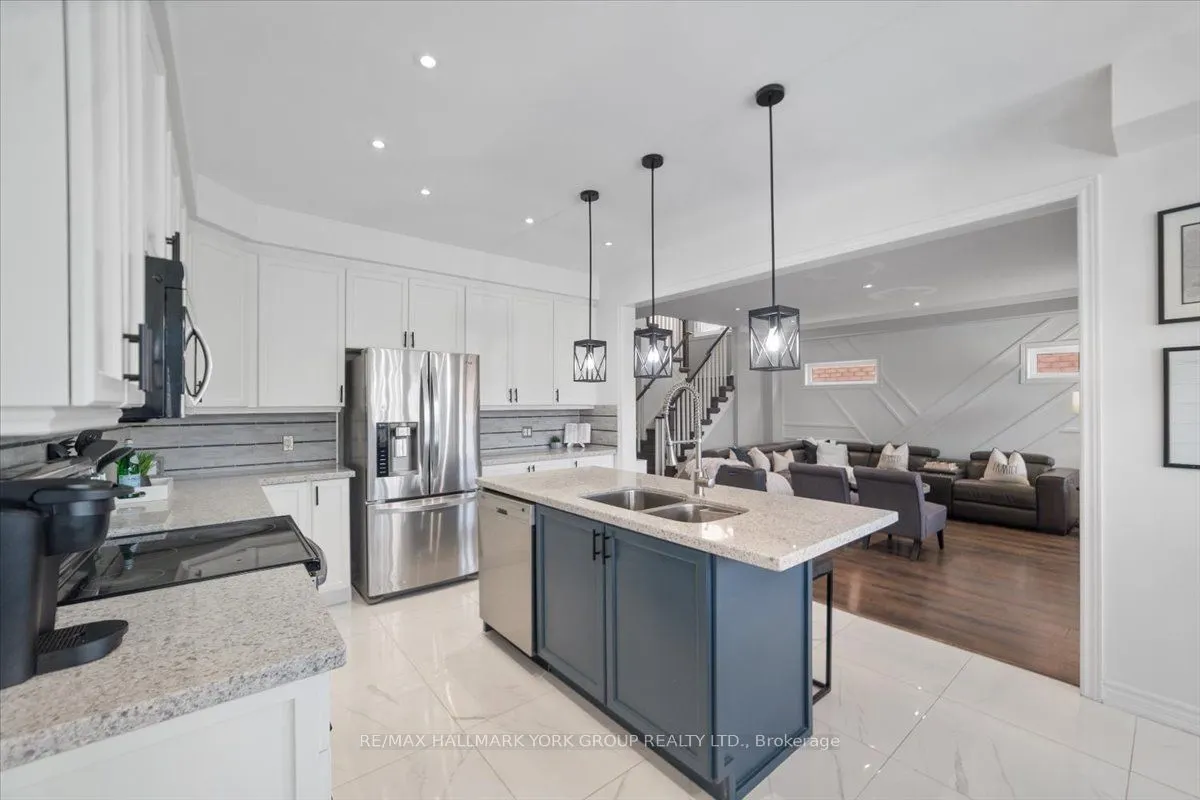 28 West Park Avenue