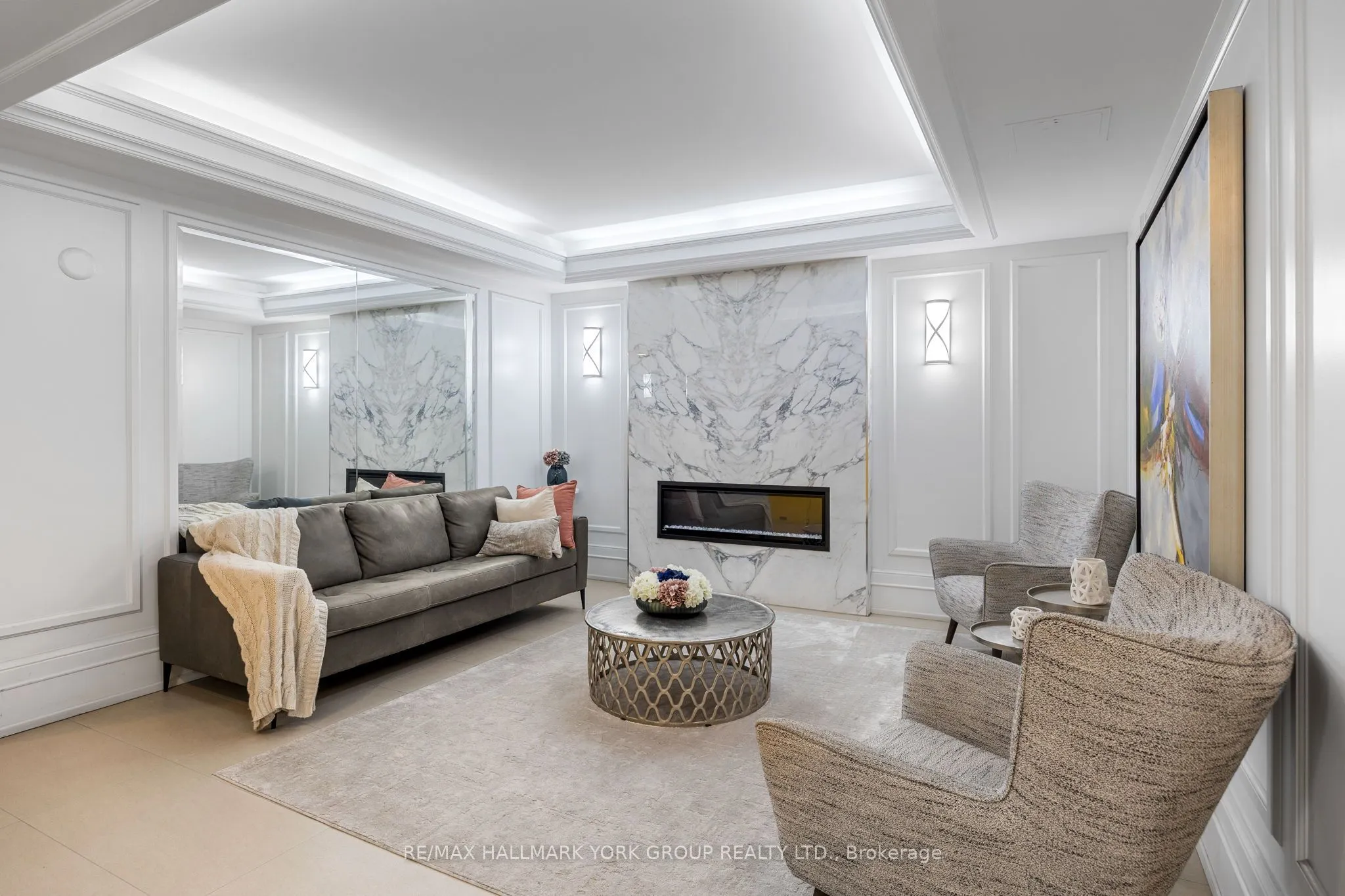 309 Major Mackenzie Drive, #301