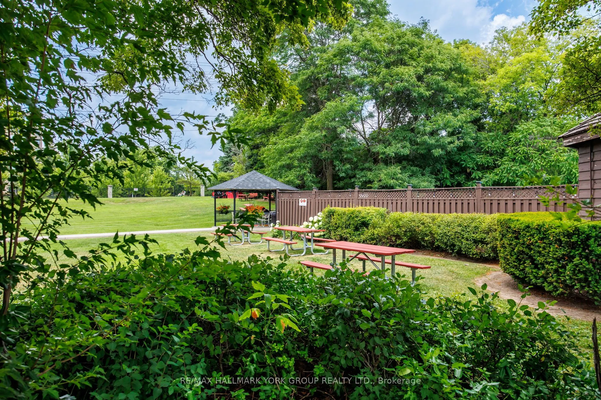 309 Major Mackenzie Drive, #301
