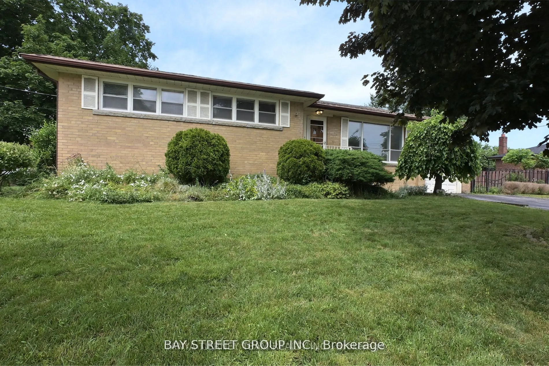 457 Windhurst Gate, #Bsmt