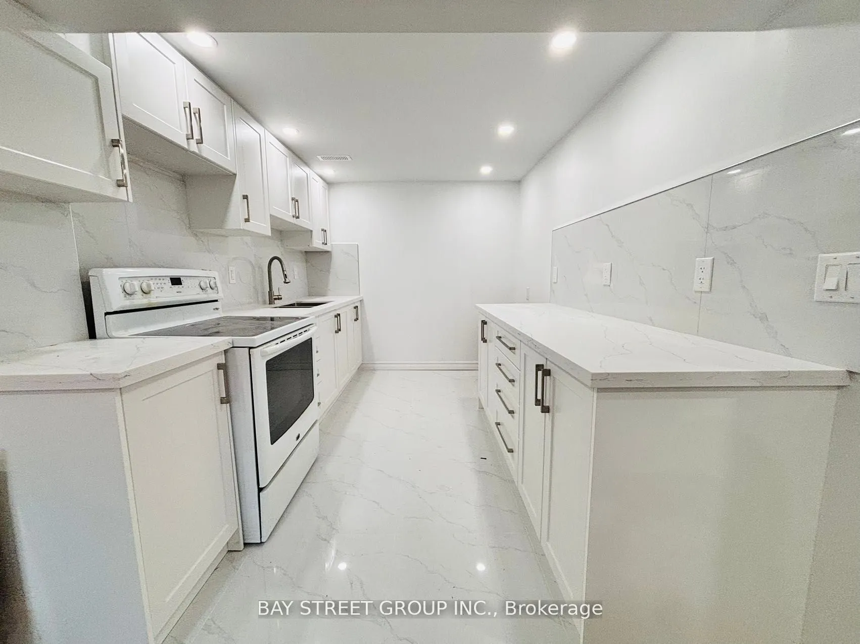 457 Windhurst Gate, #Bsmt