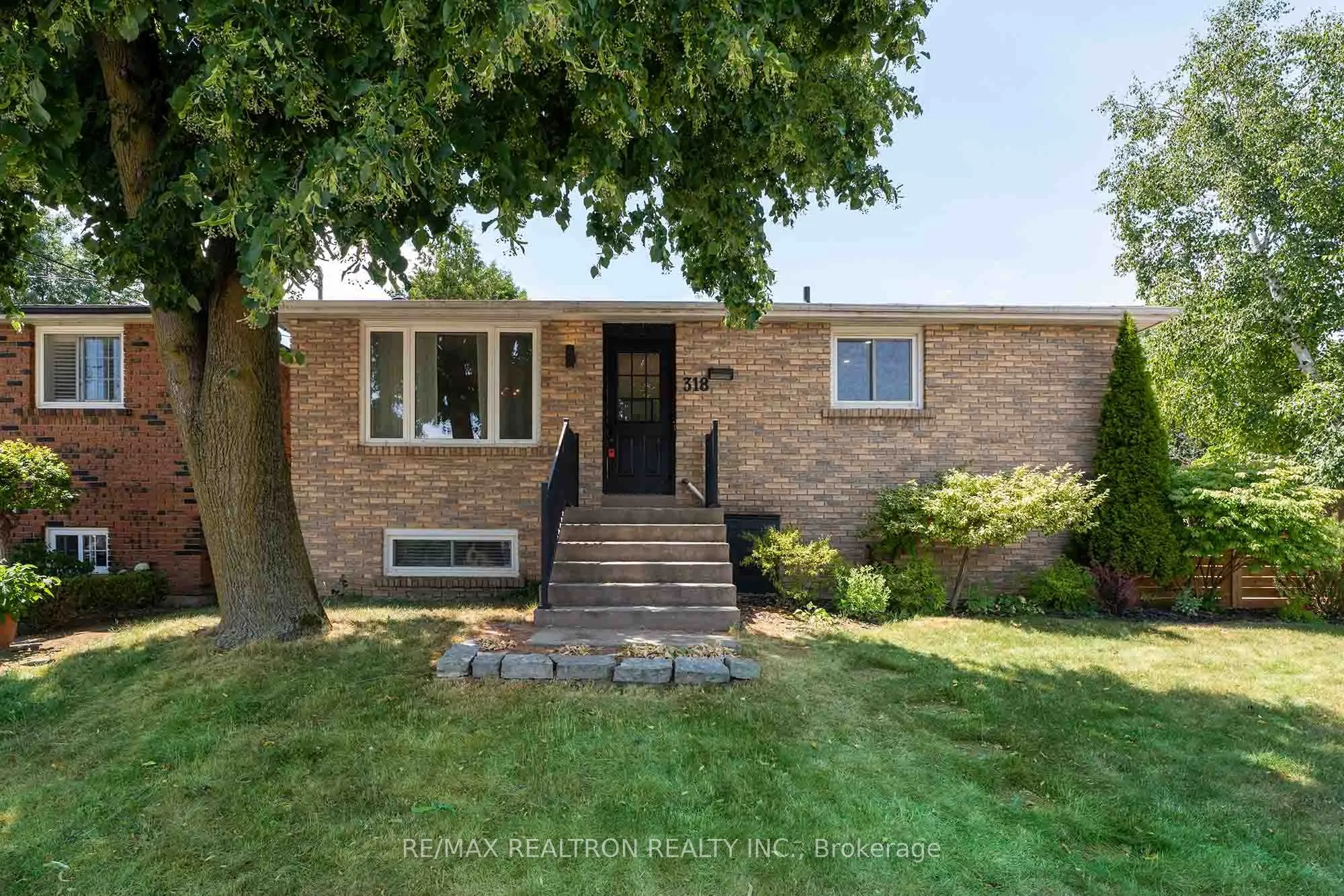 318 Walker Avenue, #Main Floor