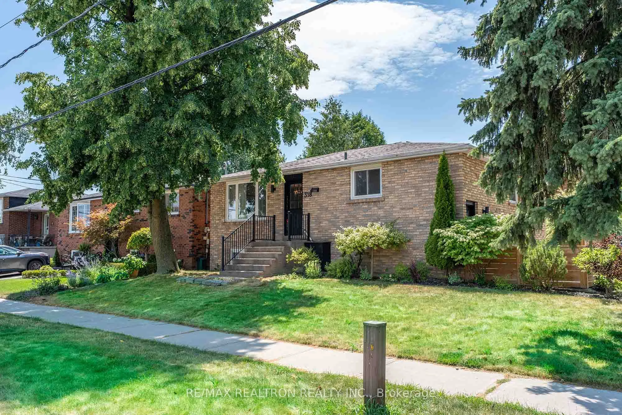 318 Walker Avenue, #Main Floor