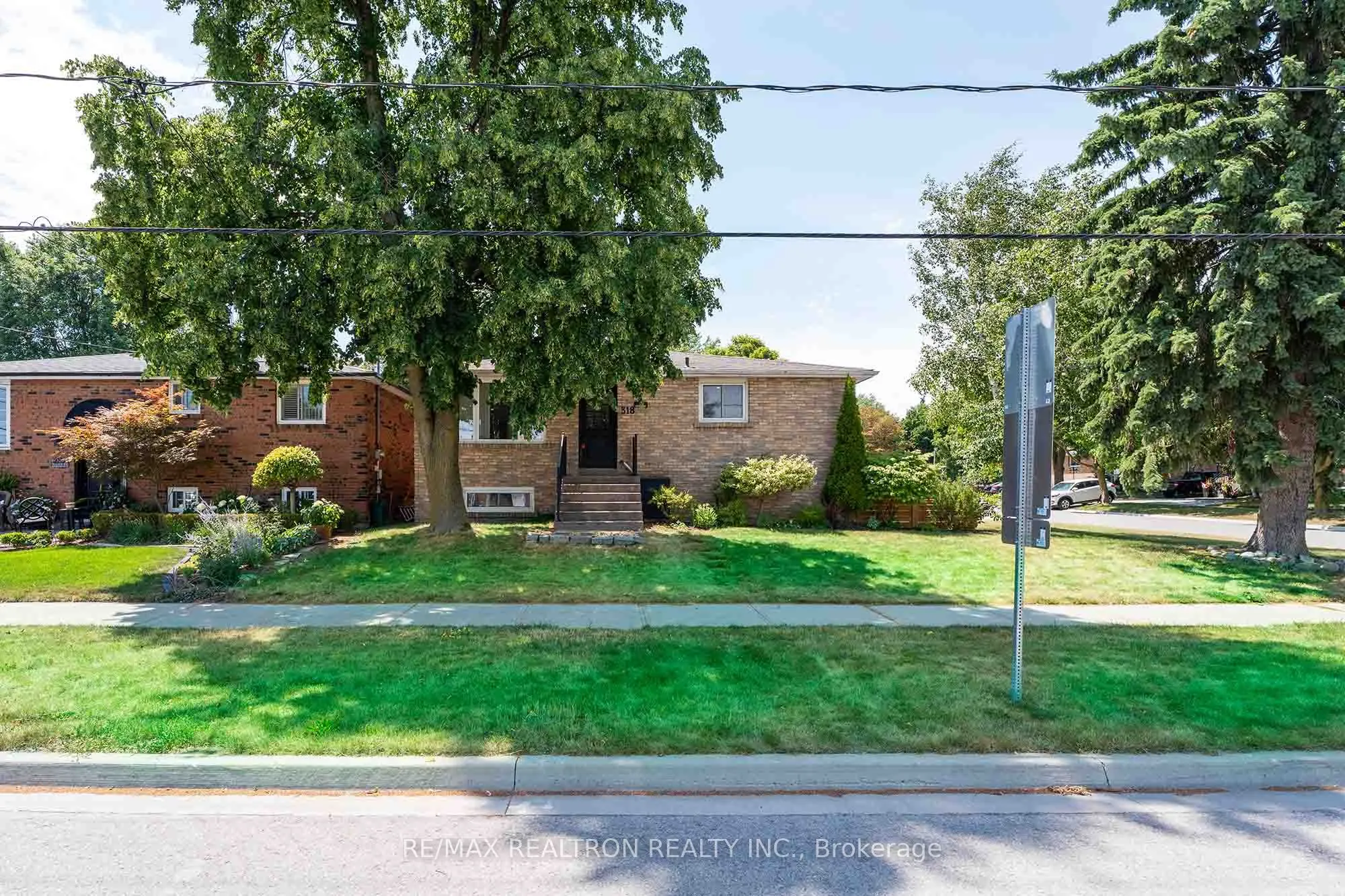 318 Walker Avenue, #Main Floor