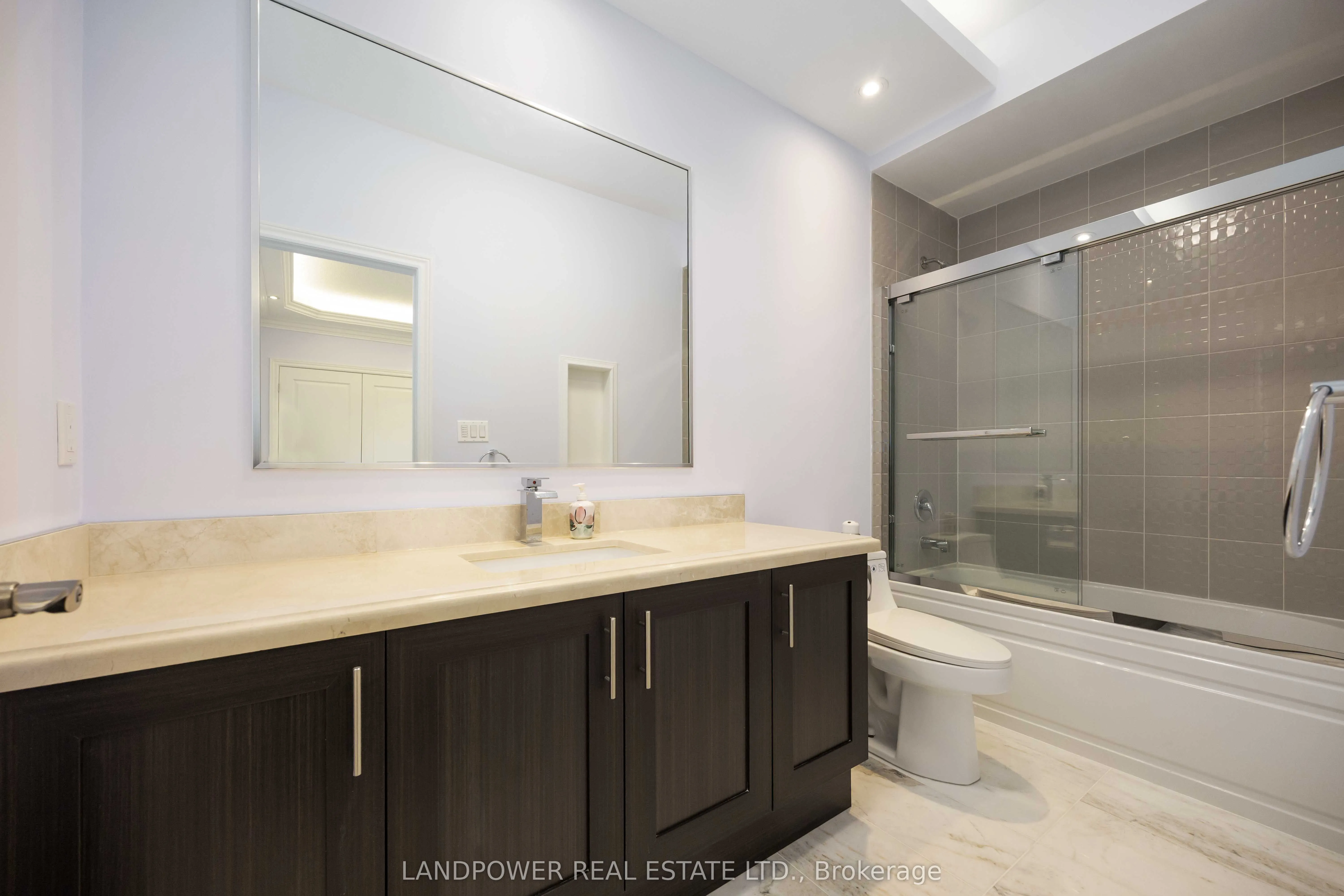 71 Meadowsweet Lane