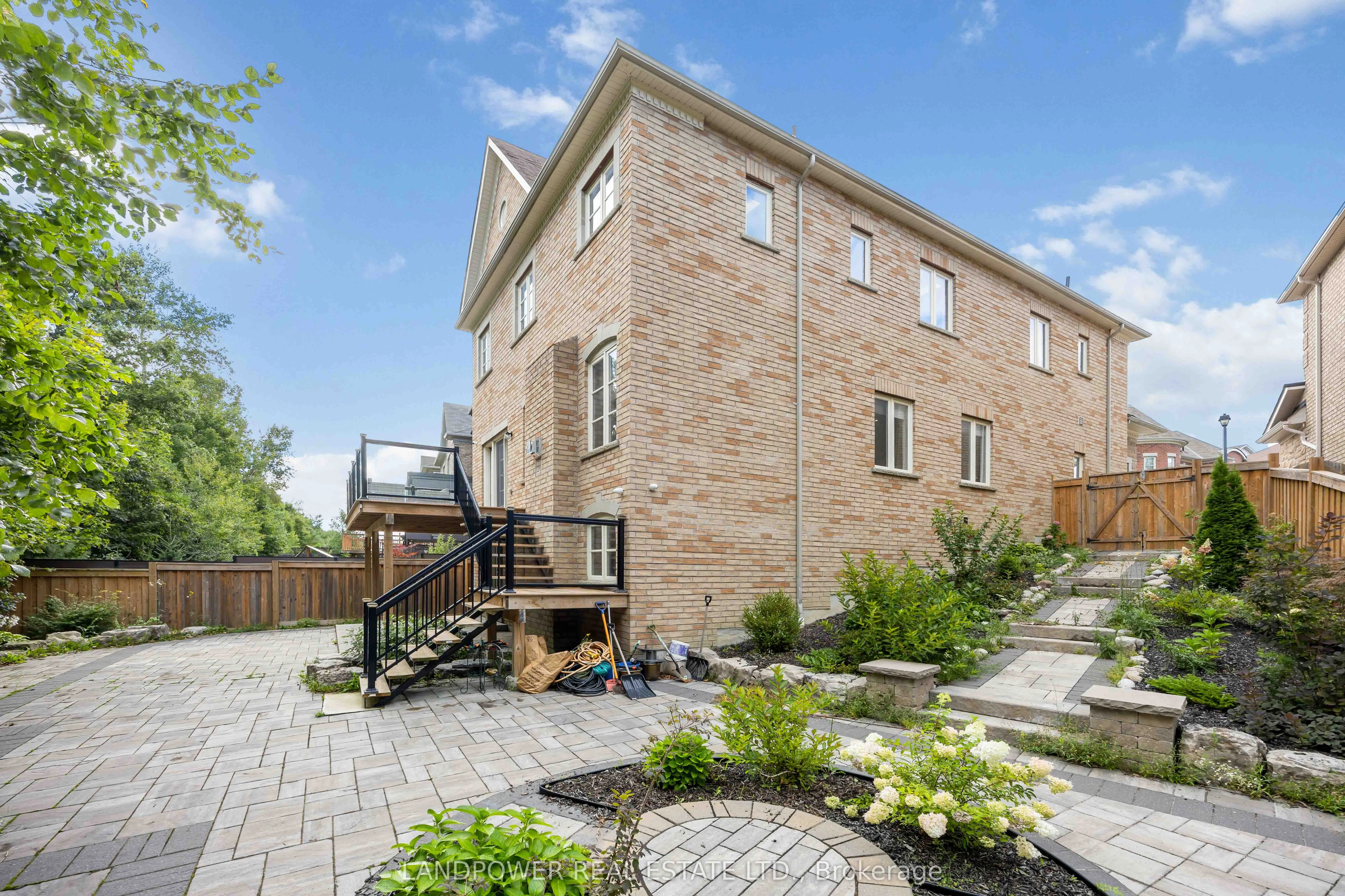 71 Meadowsweet Lane