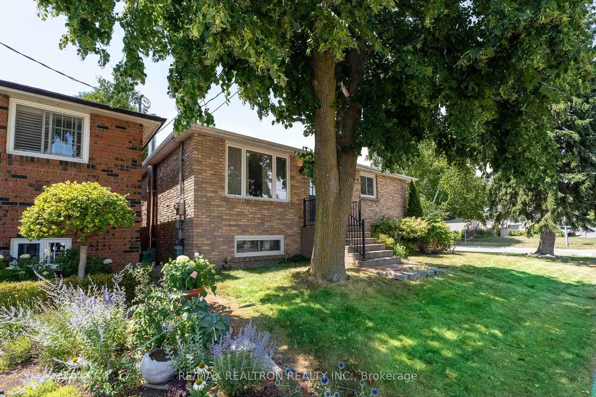318 Walker Avenue, #Lower Bsmt