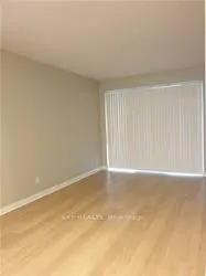 55 Oneida Crescent, #306