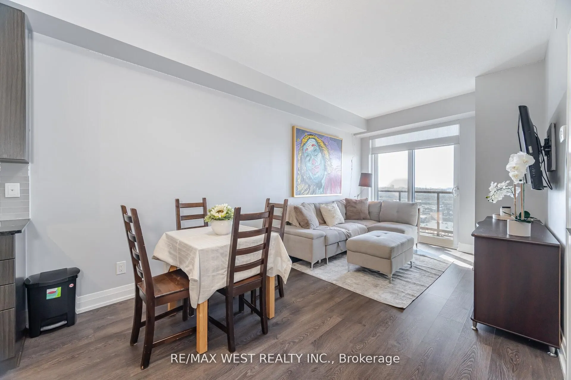 3700 Highway 7, #1704