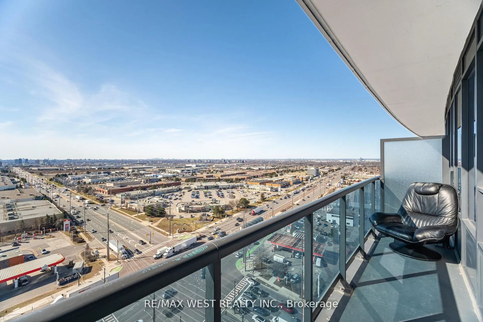 3700 Highway 7, #1704