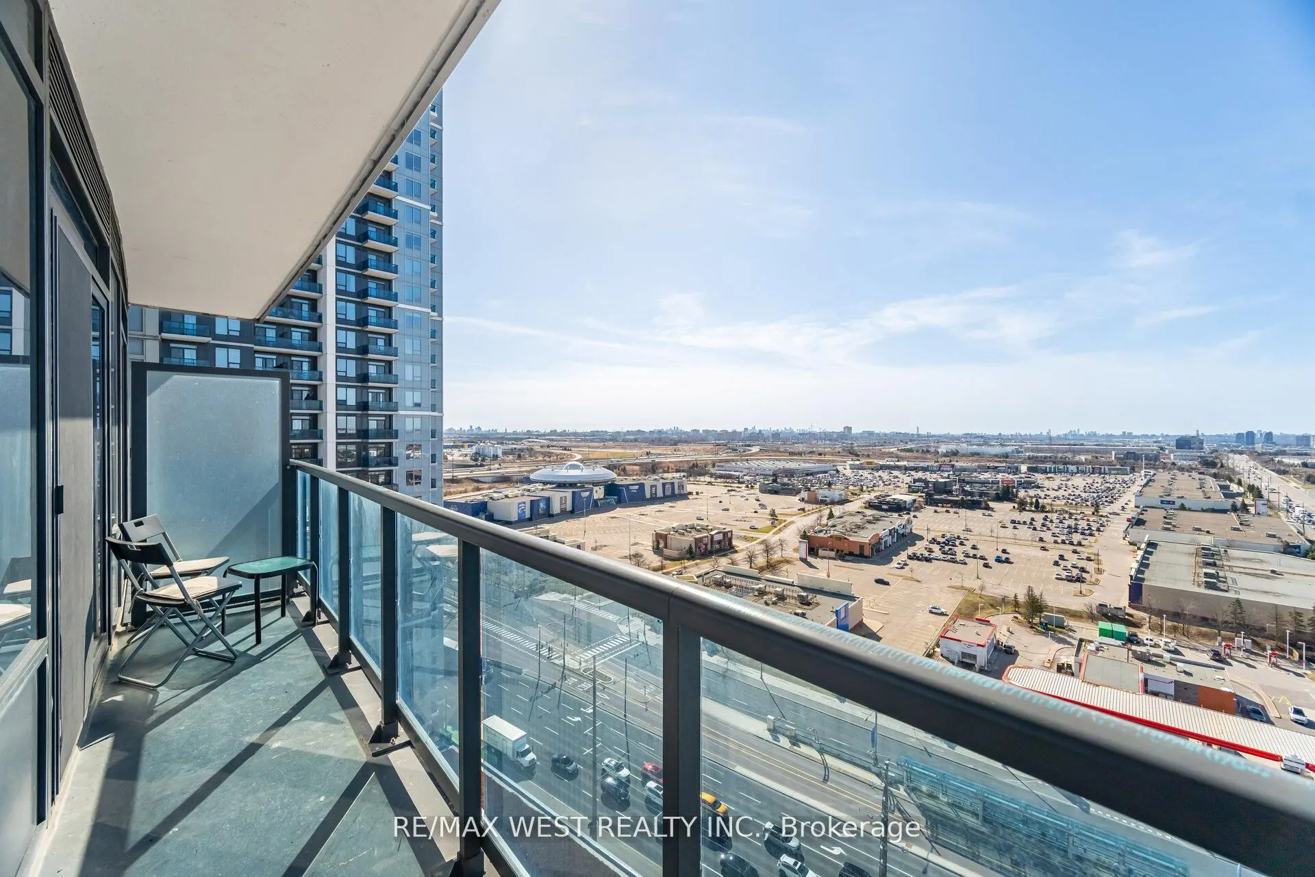 3700 Highway 7, #1704