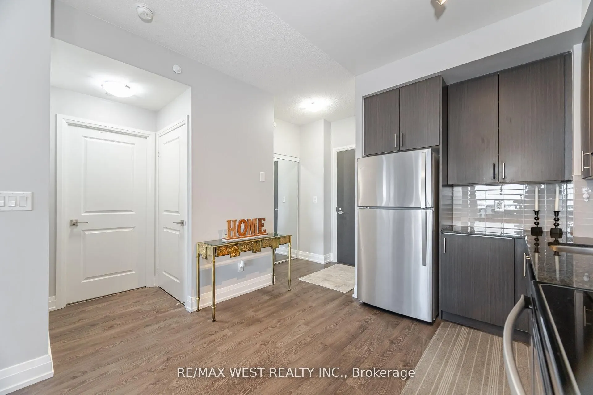 3700 Highway 7, #1704