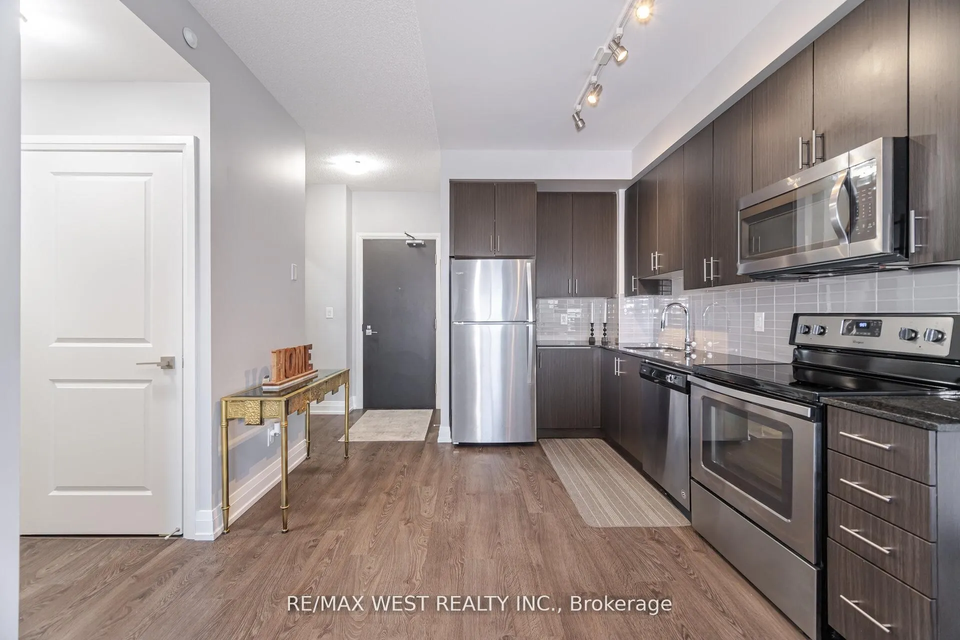 3700 Highway 7, #1704