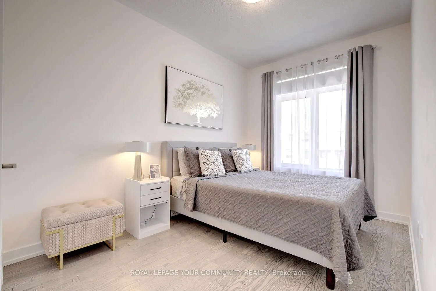 16 Glenngarry Crescent
