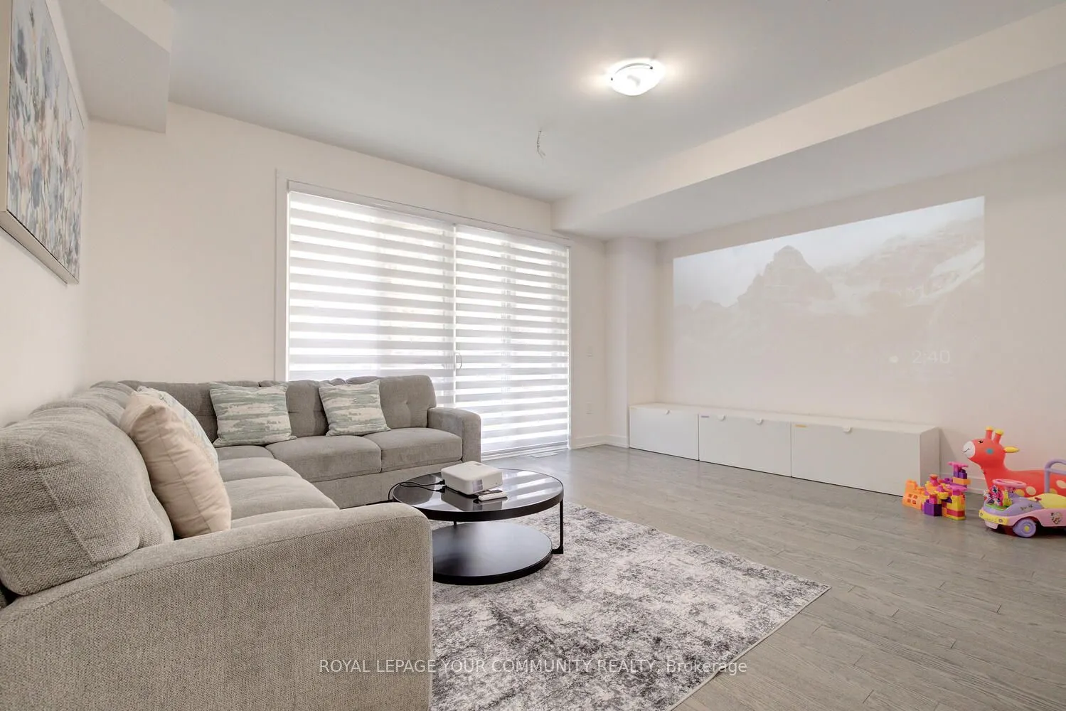 16 Glenngarry Crescent