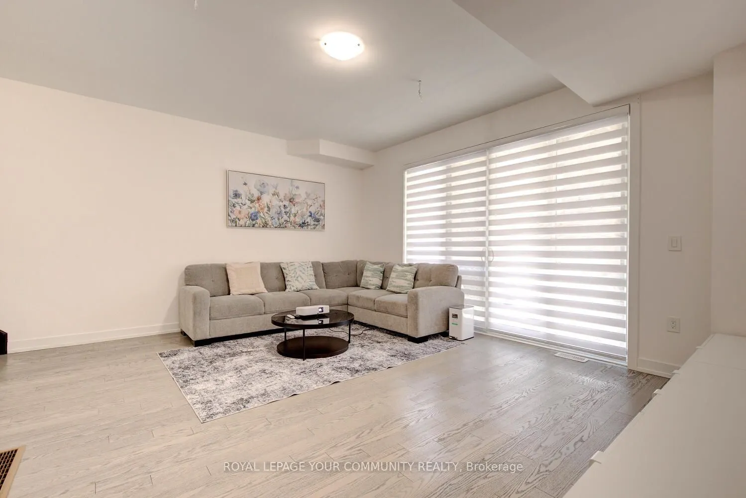 16 Glenngarry Crescent