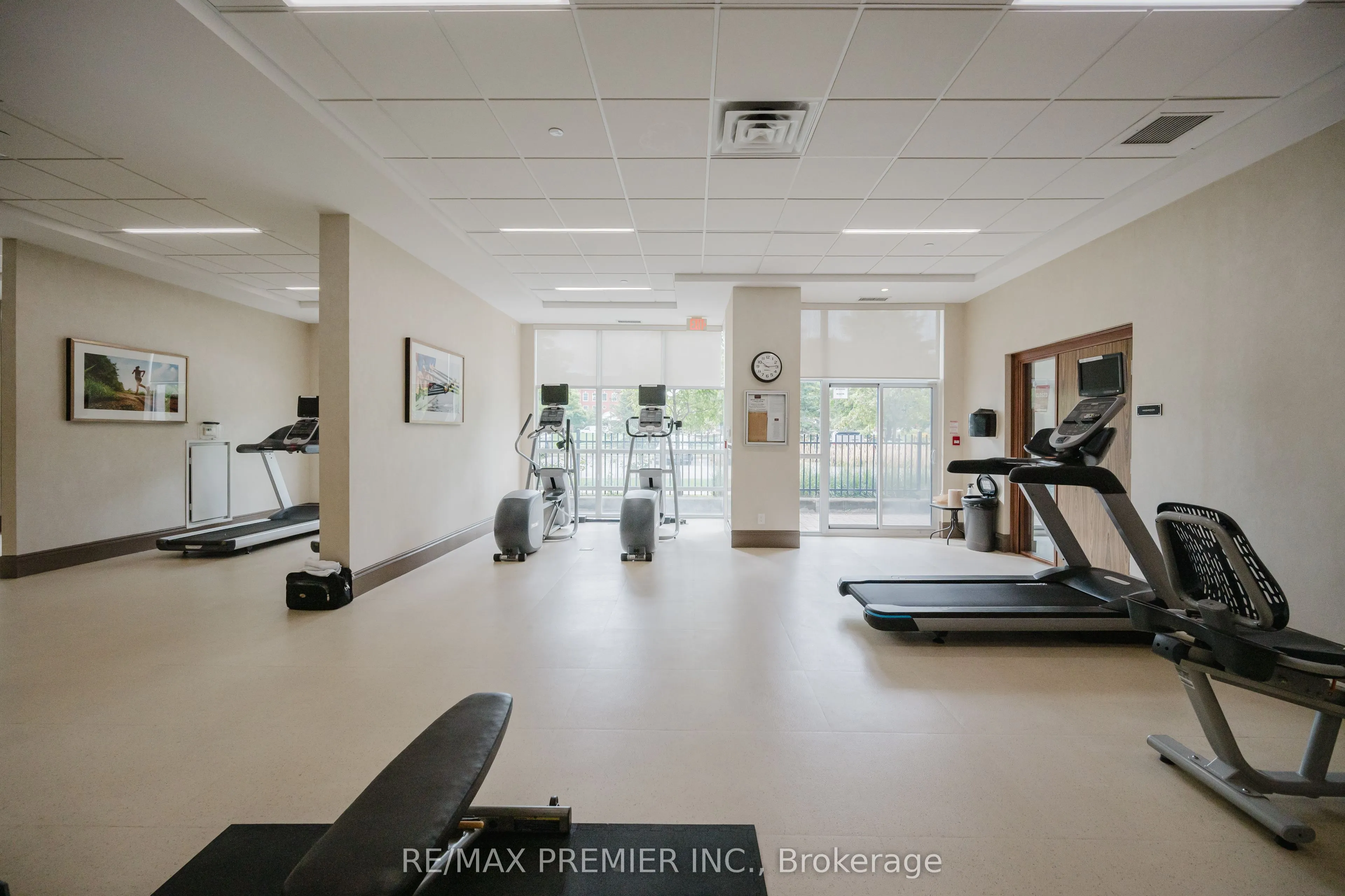111 Civic Square Gate, #215
