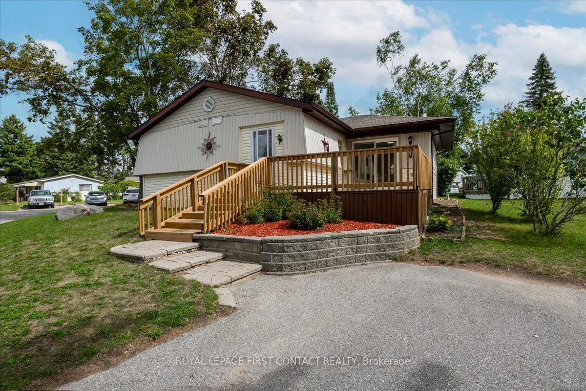 25 Hawthorne Drive
