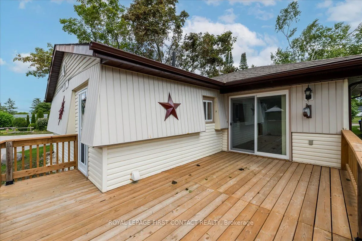 25 Hawthorne Drive