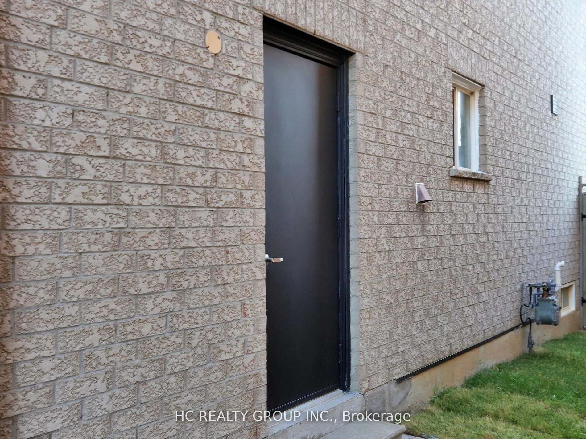 247 Dufferin Hill Drive