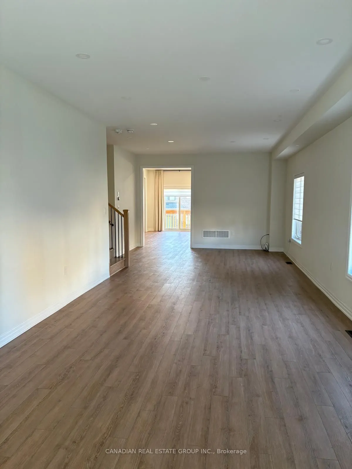 6 Stennett Drive