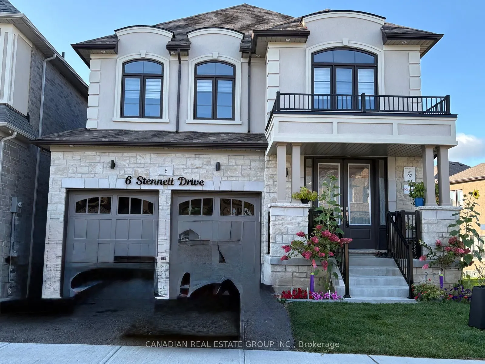6 Stennett Drive