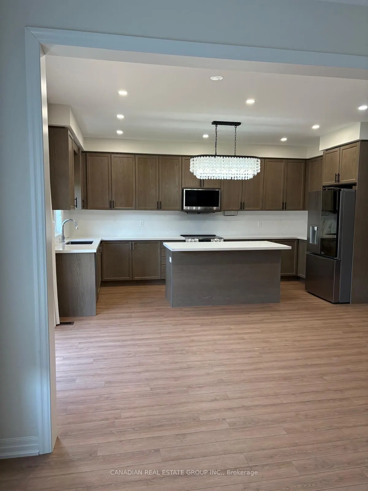 6 Stennett Drive