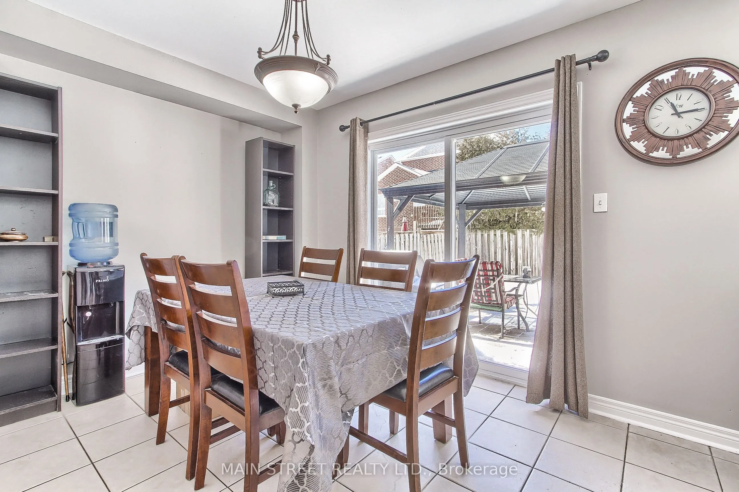 46 Silverstone Crescent