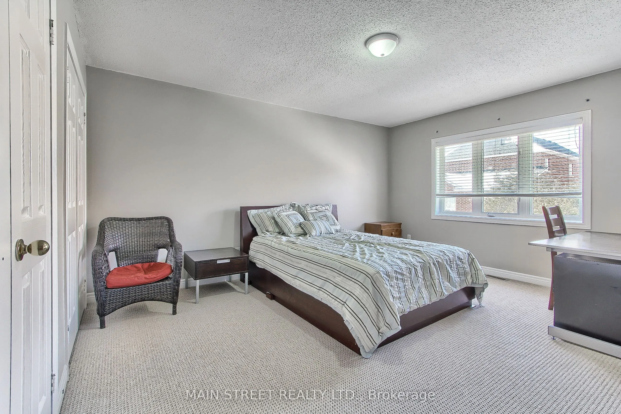 46 Silverstone Crescent