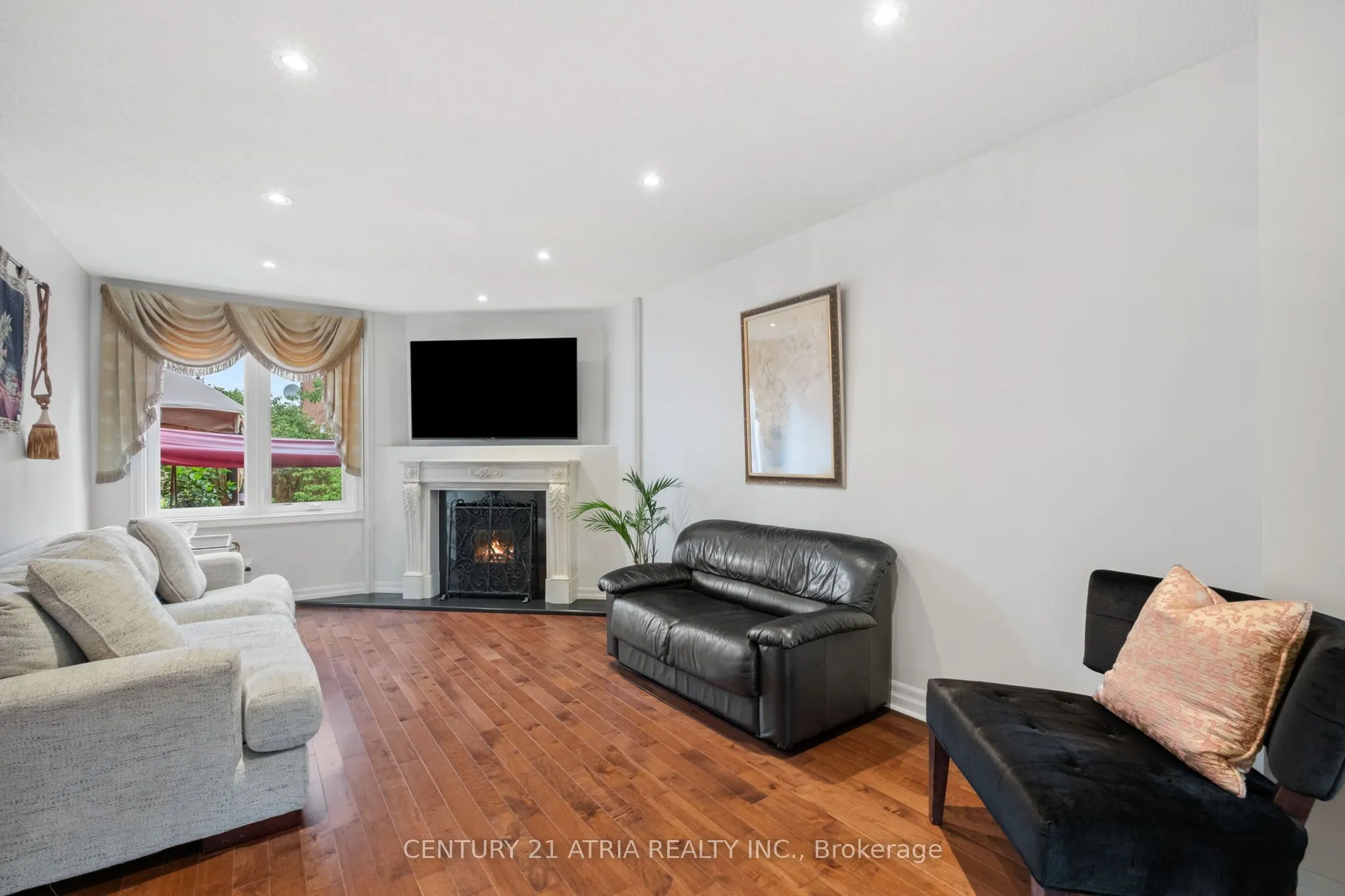 42 Fifefield Drive