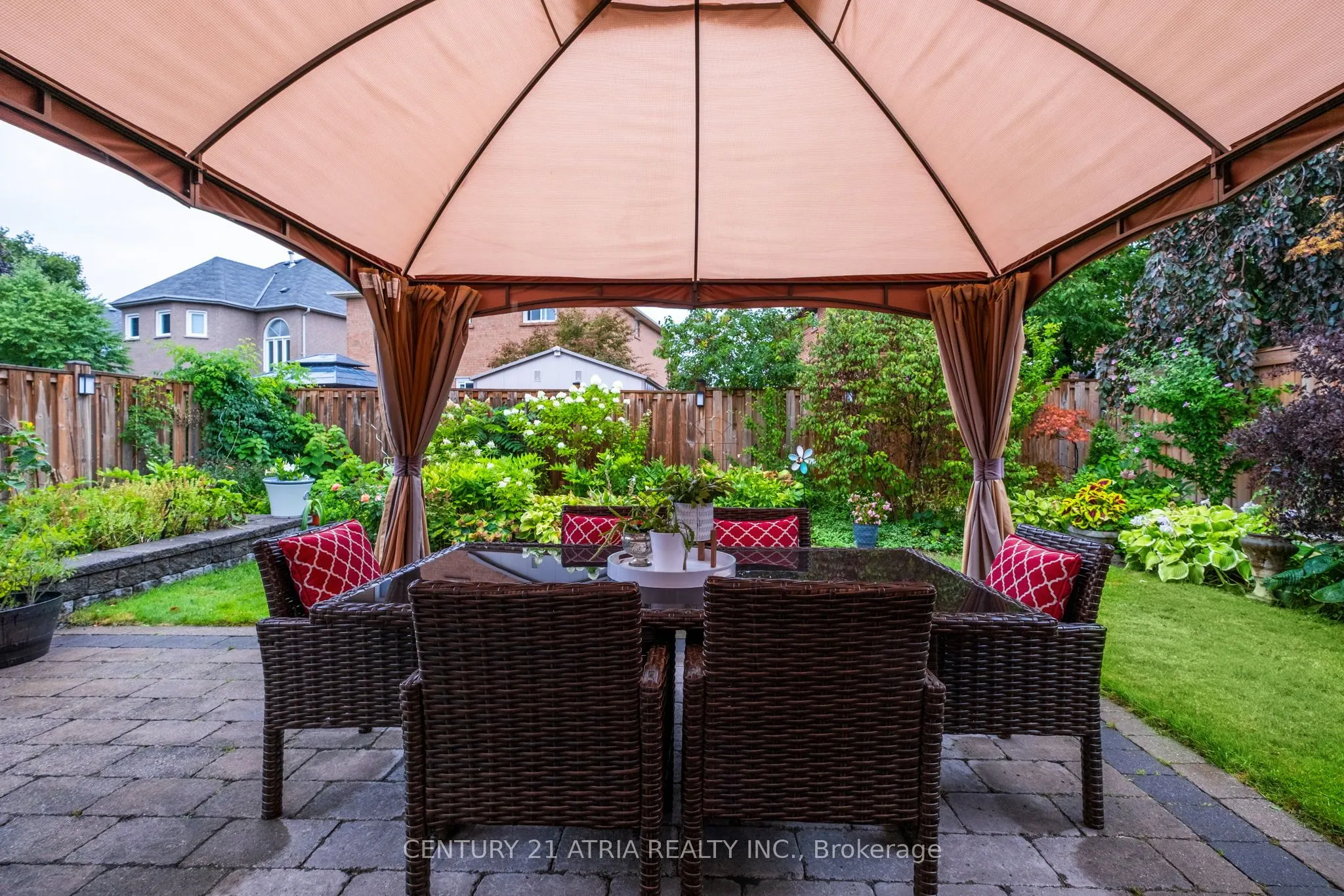42 Fifefield Drive