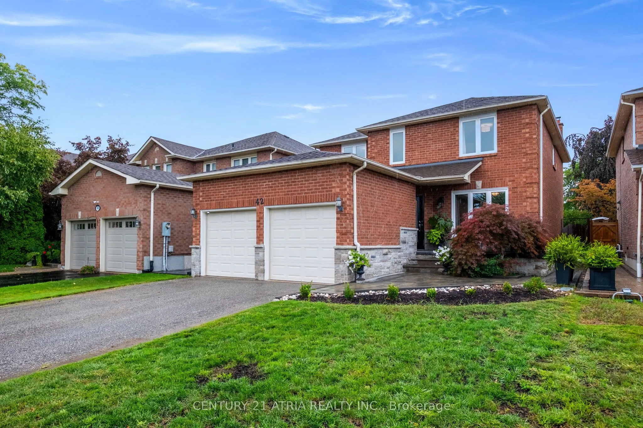 42 Fifefield Drive