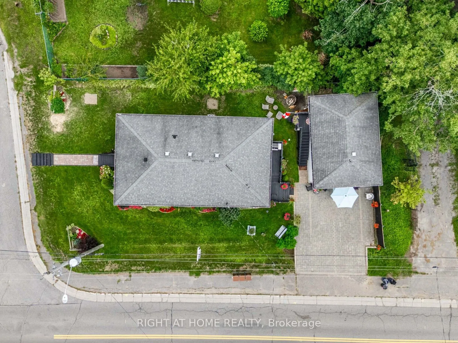 1 Maple Grove Street