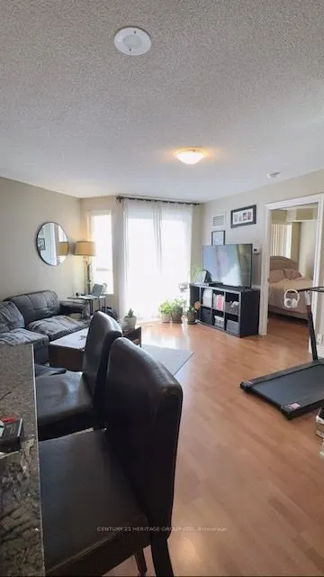 60 South Town Centre Boulevard, #320