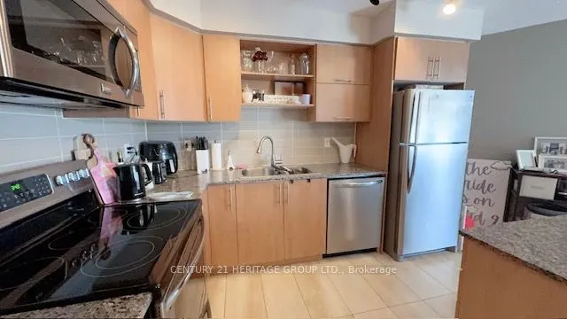 60 South Town Centre Boulevard, #320
