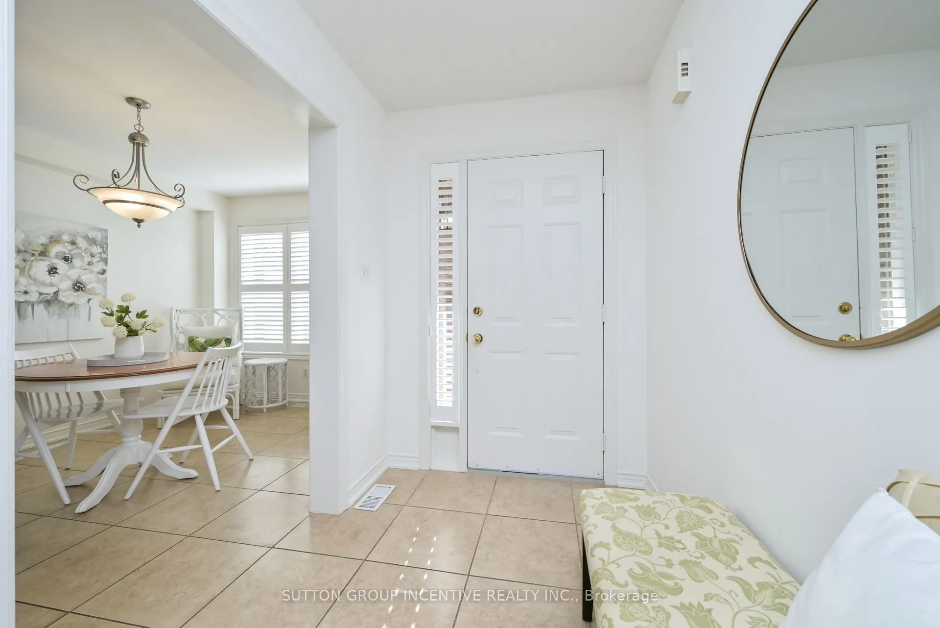 15 SUNSET Boulevard, #8
