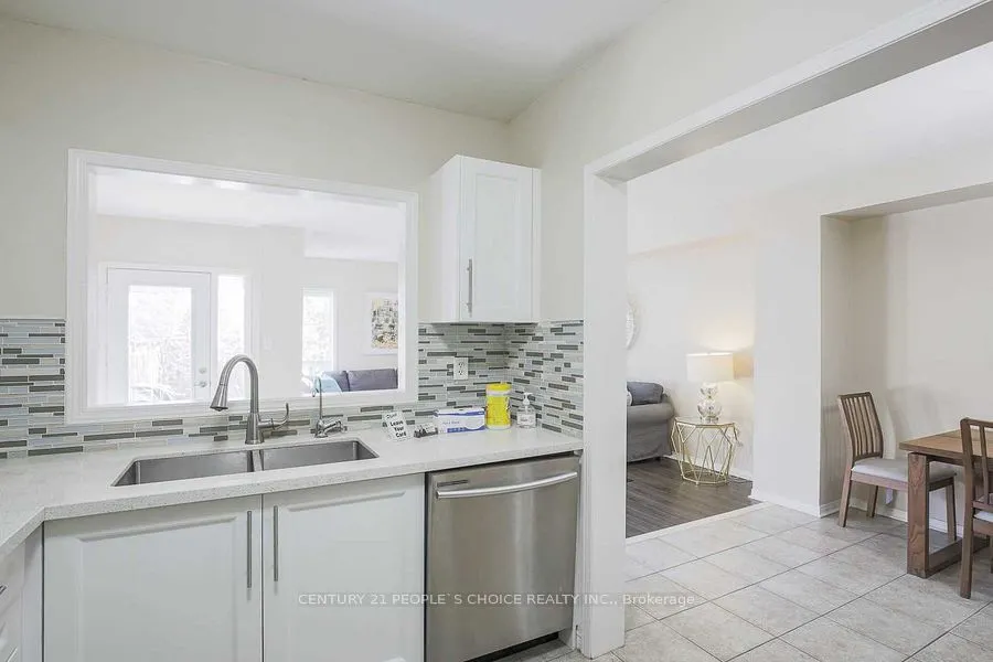 118 Julliard Drive