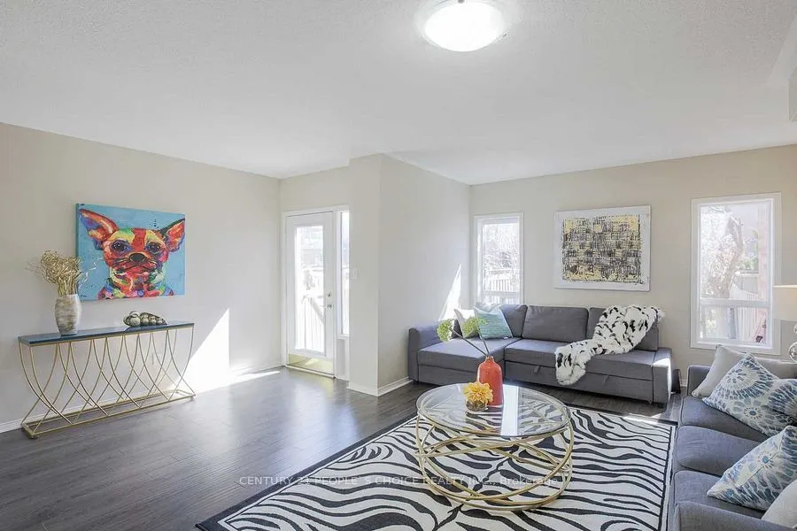 118 Julliard Drive