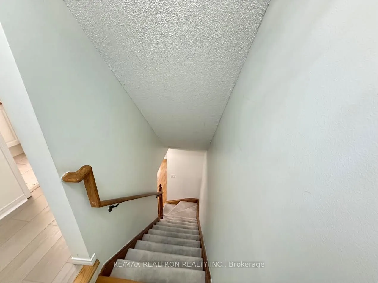 316 John Street, #122