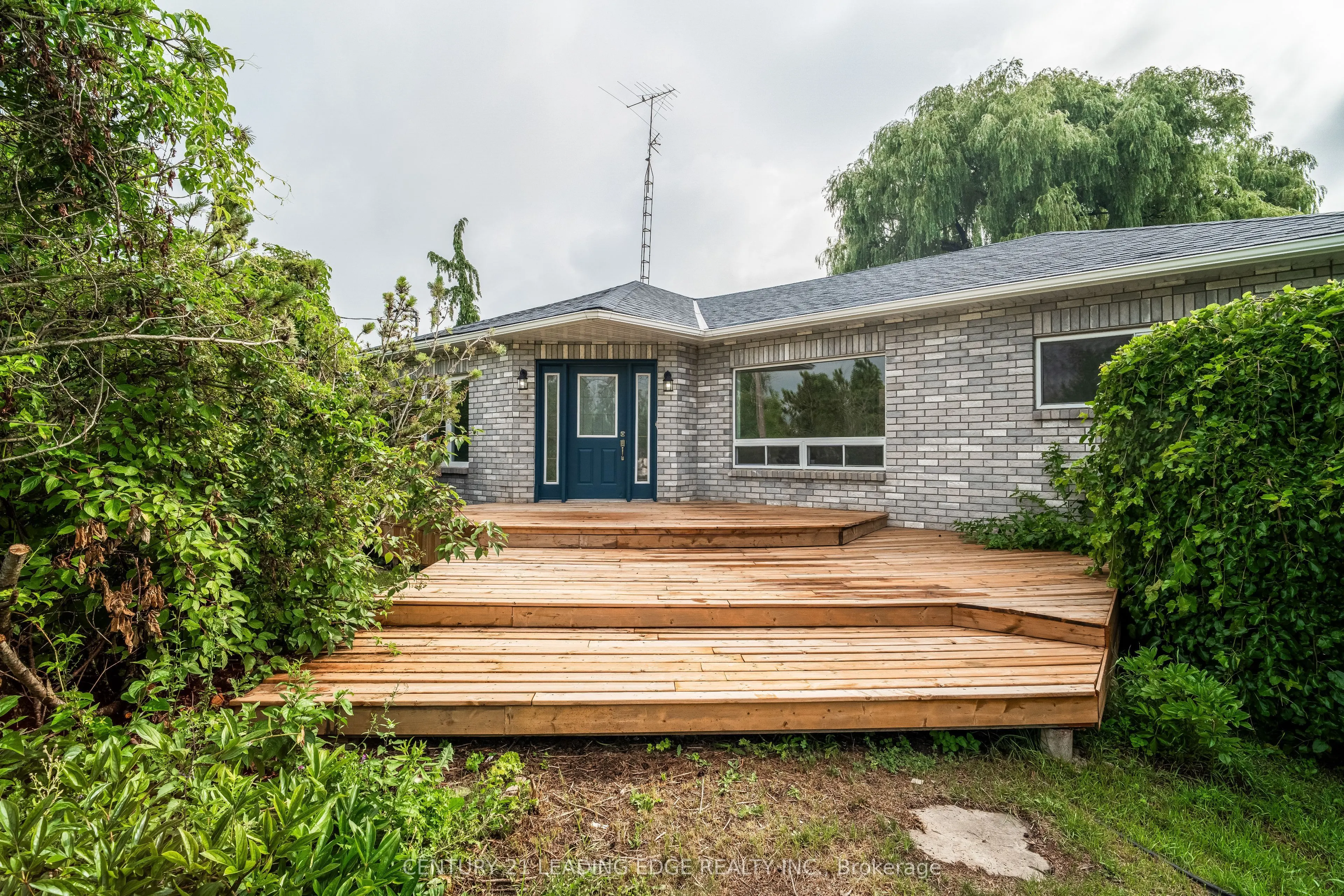 393 CANAL Road