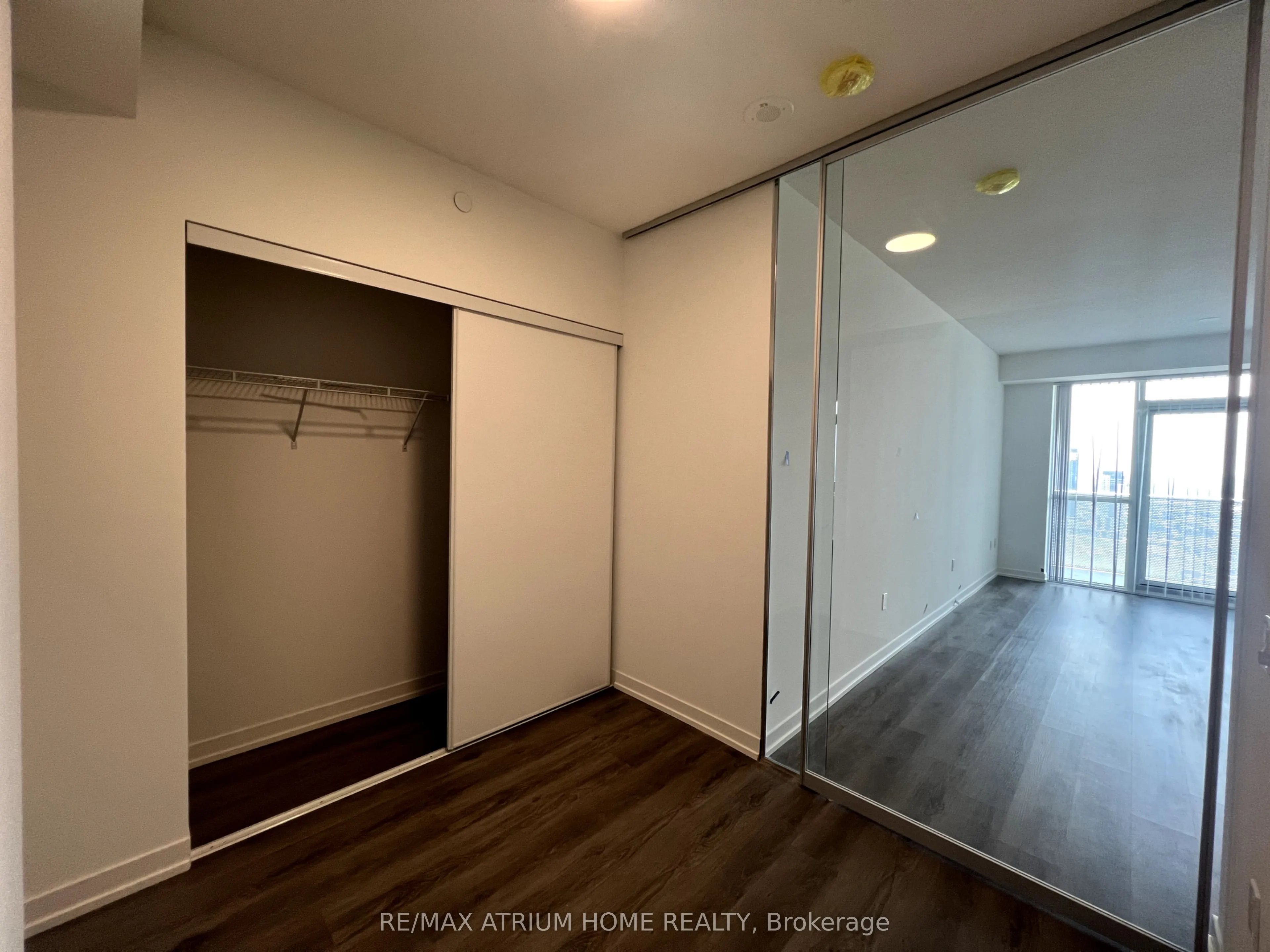 28 Interchange Way, #4006