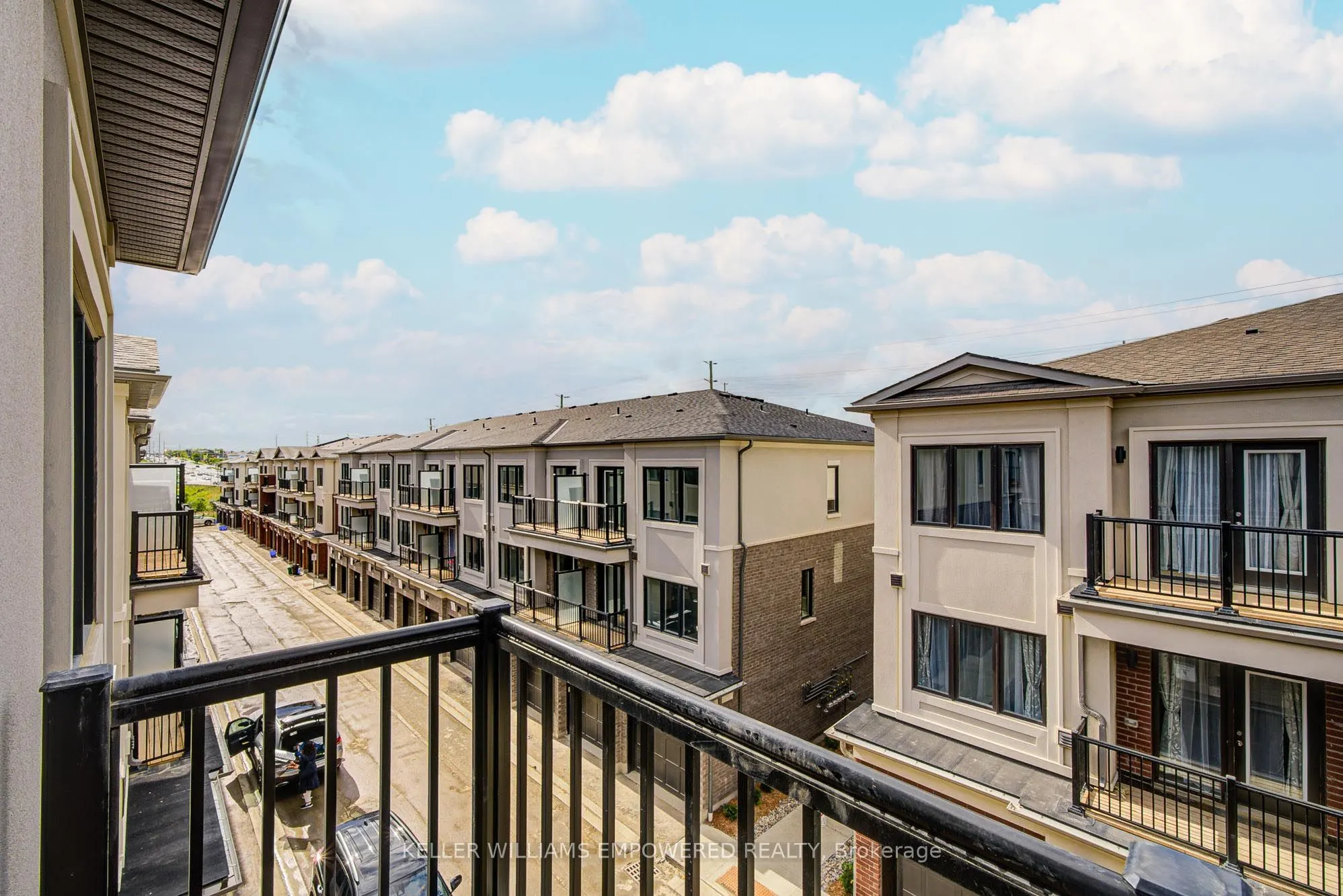 73 Matawin Lane, #0082BLK8