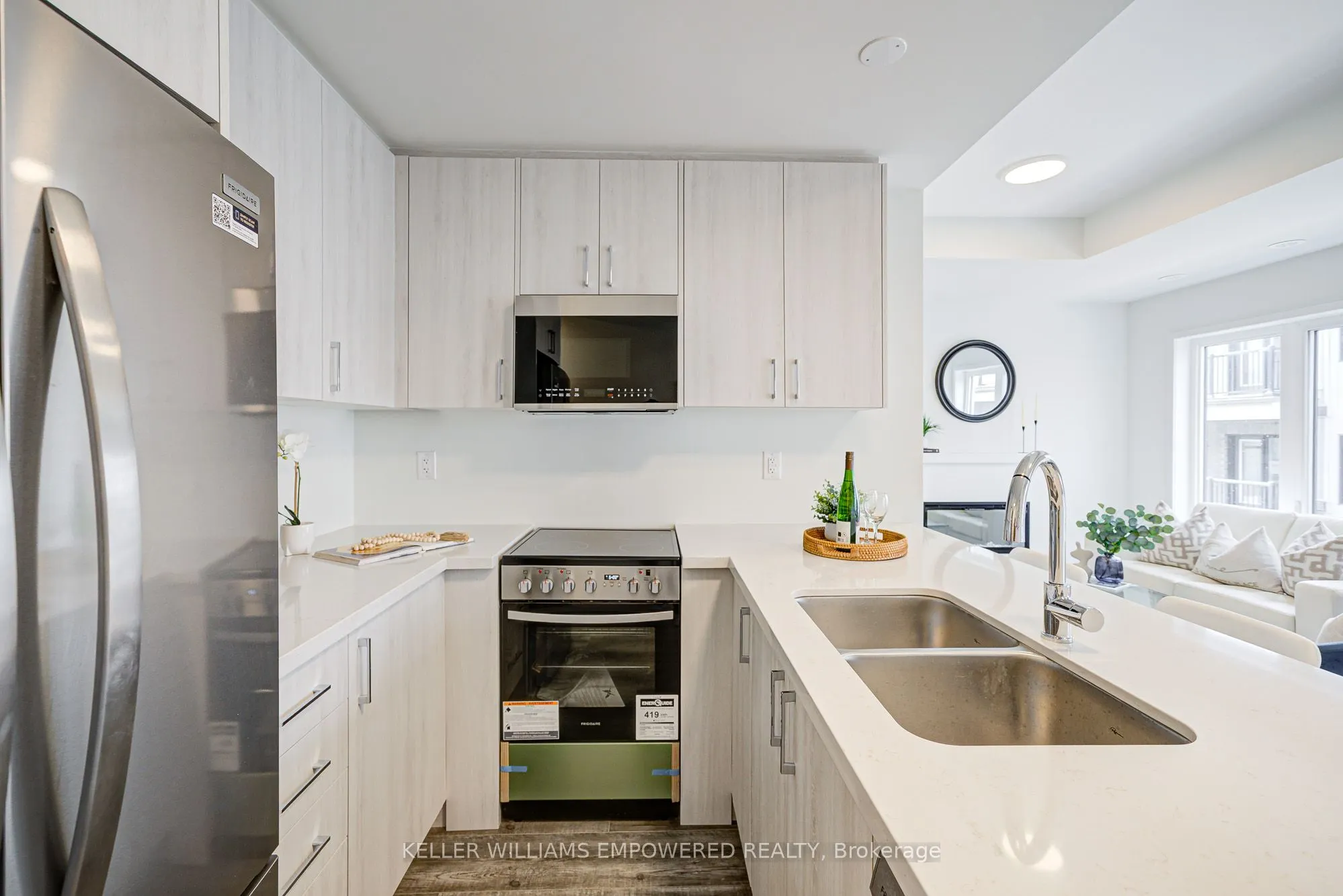 73 Matawin Lane, #0082BLK8