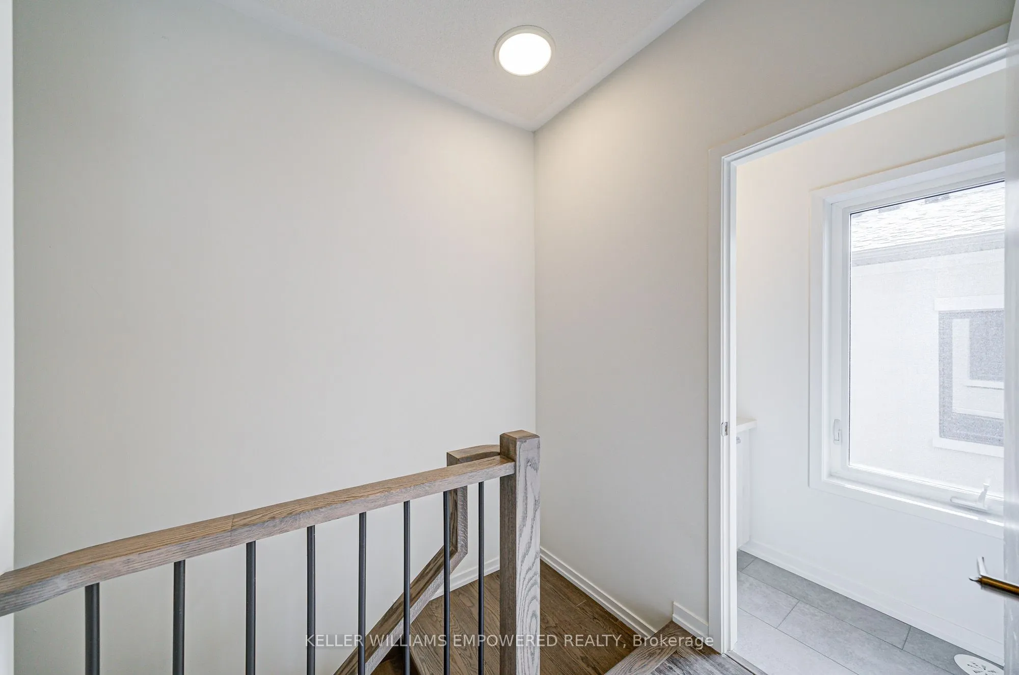 73 Matawin Lane, #0082BLK8